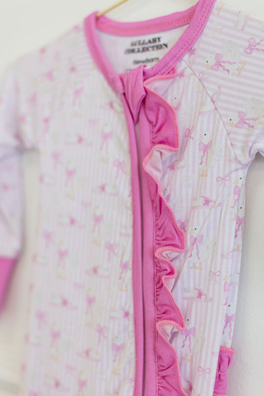 Goldie Goose Ruffle Zippy